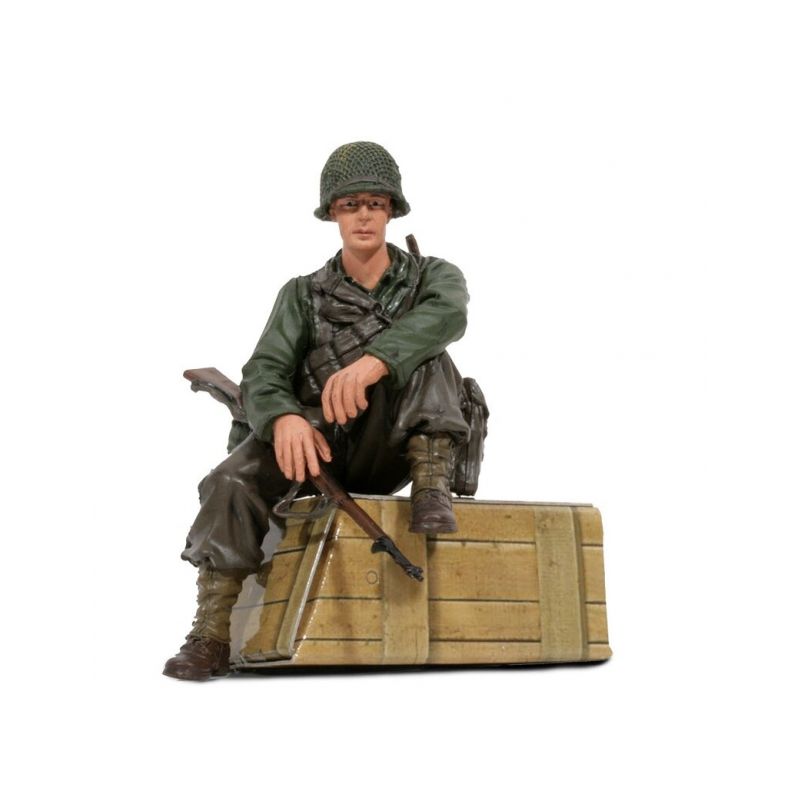1/16 figurka sedícího vojáka U.S. 1st Infantérie z 2 sv. války, ručně malovaný - 1