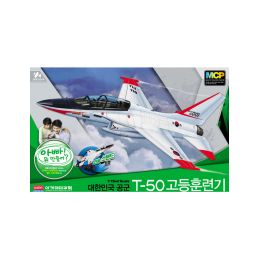 Academy KAI T-50 (1:72) - 1