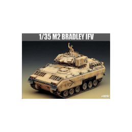 Academy M2 Bradley IFV (1:35) - 1