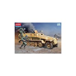 Academy Sd.kfz.251/1 Ausf.C (1:35) - 1