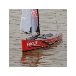Focus V2 RTR plachetnice - 8