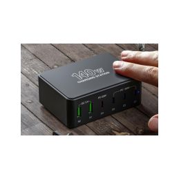 6in1 140W USB-A & USB-C Charger - 3