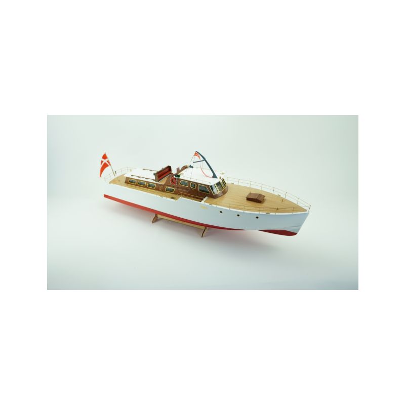 DMI Admiral 1:20 - 1